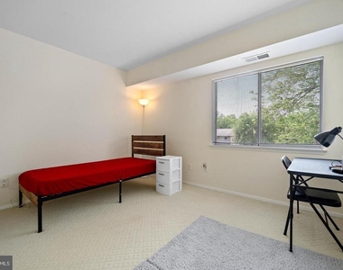 7984 Audubon Avenue - Photo Thumbnail 15