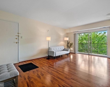 7984 Audubon Avenue - Photo Thumbnail 4
