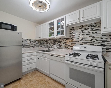 7984 Audubon Avenue - Photo Thumbnail 12