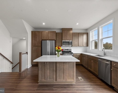 103 Checkerspot Way - Photo Thumbnail 9