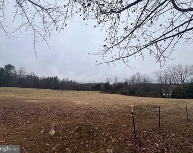 7112 Rock Hill Mill Road - Photo Thumbnail 8