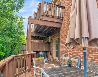 10219 Aspen Willow Drive - Photo Thumbnail 28