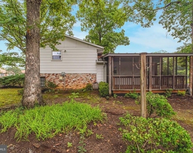 408 Deerwood Drive - Photo Thumbnail 28