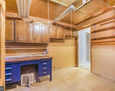 408 Deerwood Drive - Photo Thumbnail 24
