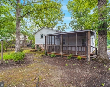 408 Deerwood Drive - Photo Thumbnail 27