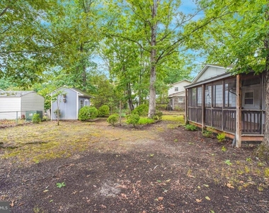 408 Deerwood Drive - Photo Thumbnail 26