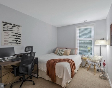 1417 Oronoco Street - Photo Thumbnail 19