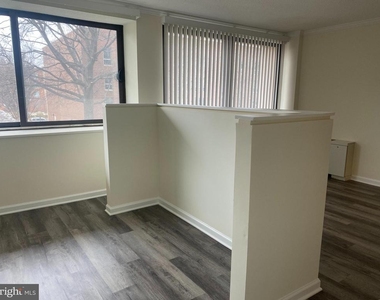 4141 N Henderson Road N - Photo Thumbnail 18