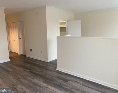 4141 N Henderson Road N - Photo Thumbnail 9