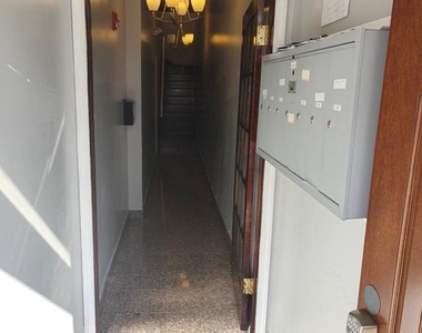 631 N 11th Street - Photo Thumbnail 1