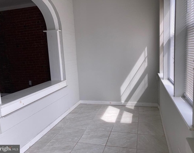 742 S 53rd Street - Photo Thumbnail 17