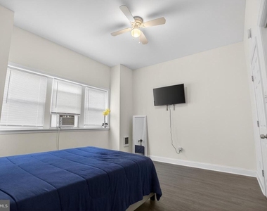 3138 W Allegheny Avenue - Photo Thumbnail 2