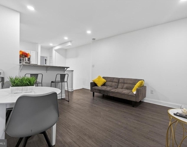 3138 W Allegheny Avenue - Photo Thumbnail 8