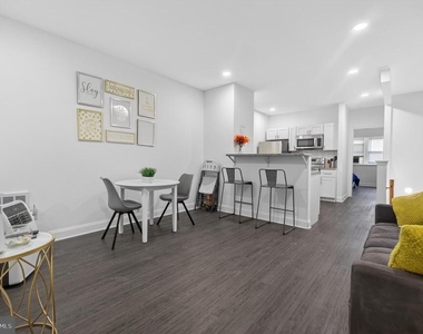 3138 W Allegheny Avenue - Photo Thumbnail 7