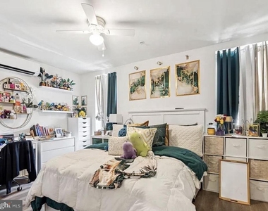 4136 Mantua Avenue - Photo Thumbnail 6