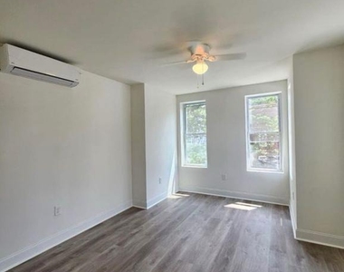 4136 Mantua Avenue - Photo Thumbnail 9