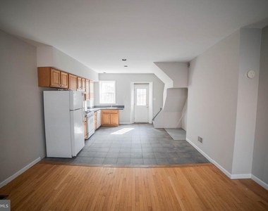 1107 N 3rd Street - Photo Thumbnail 4