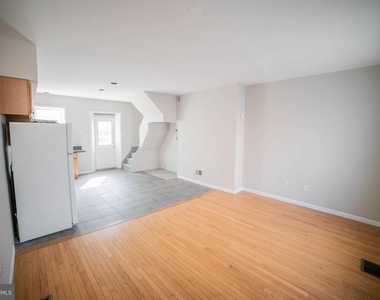 1107 N 3rd Street - Photo Thumbnail 3