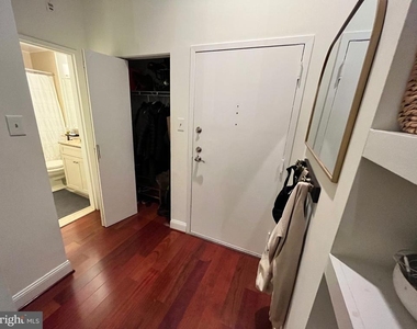 2429 Locust Street - Photo Thumbnail 18