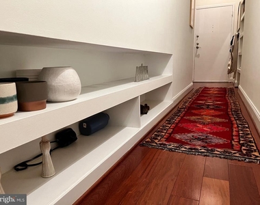 2429 Locust Street - Photo Thumbnail 17