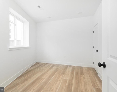 1255 N 23rd Street - Photo Thumbnail 9