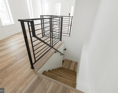 1255 N 23rd Street - Photo Thumbnail 8