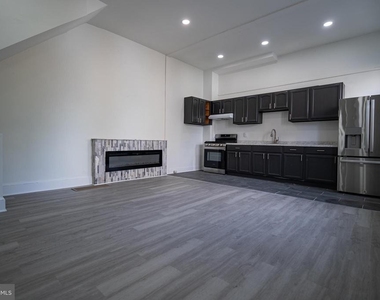 2410 Wharton Street - Photo Thumbnail 25