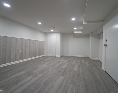 2410 Wharton Street - Photo Thumbnail 34
