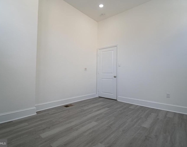 2410 Wharton Street - Photo Thumbnail 10