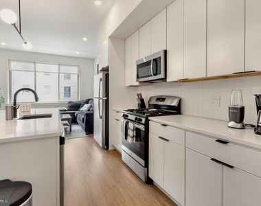 630 Federal Street - Photo Thumbnail 3
