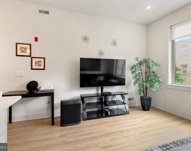 630 Federal Street - Photo Thumbnail 10