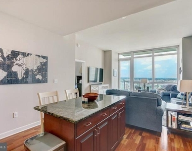 901 N Penn Street - Photo Thumbnail 9