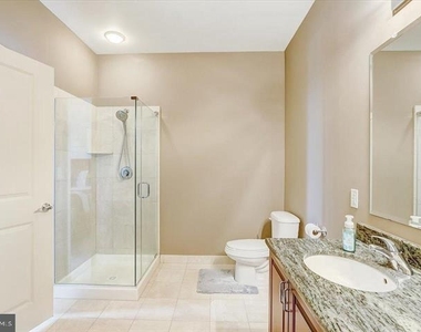 901 N Penn Street - Photo Thumbnail 12