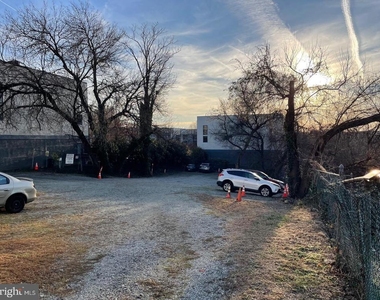 4446 Fleming Street - Photo Thumbnail 14