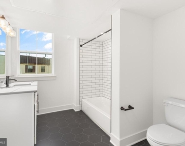 7037 Ridge Avenue - Photo Thumbnail 15