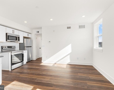 7037 Ridge Avenue - Photo Thumbnail 6