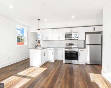 7037 Ridge Avenue - Photo Thumbnail 2