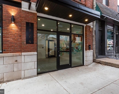 1924 N Front Street - Photo Thumbnail 28