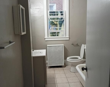 7044 Chew Avenue - Photo Thumbnail 8