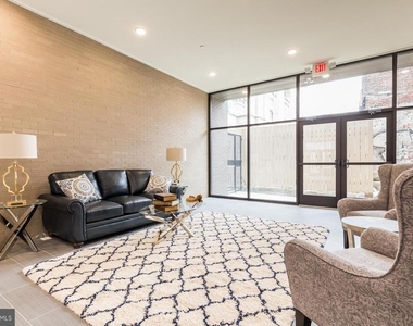 2411 Kensington Avenue - Photo Thumbnail 33