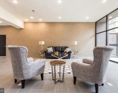 2411 Kensington Avenue - Photo Thumbnail 34