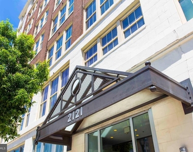 2121 Market Street - Photo Thumbnail 24