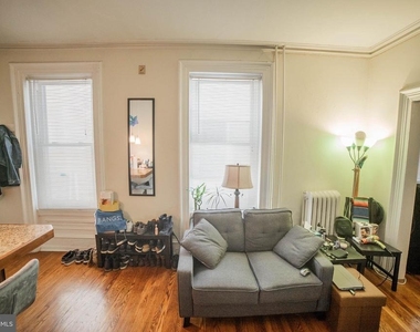 257 S 20th Street - Photo Thumbnail 3