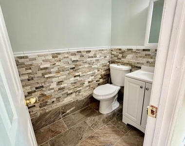 2091 Red Lion Road - Photo Thumbnail 2