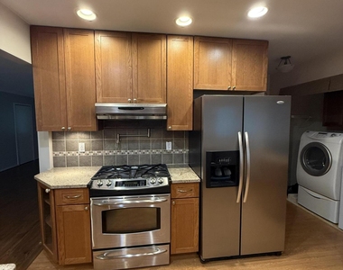 741 Woods Court - Photo Thumbnail 7