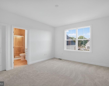 409 Longview Drive - Photo Thumbnail 35