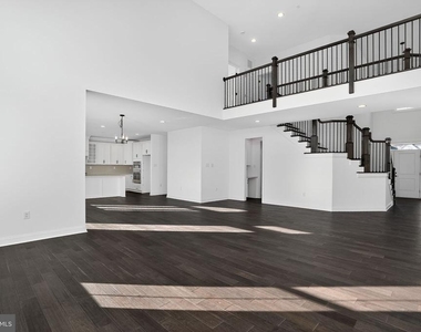 409 Longview Drive - Photo Thumbnail 23