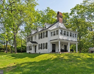 1404 E Butler Pike - Photo Thumbnail 5