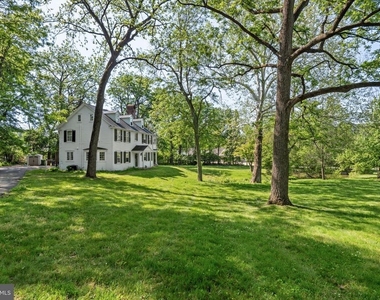 1404 E Butler Pike - Photo Thumbnail 3