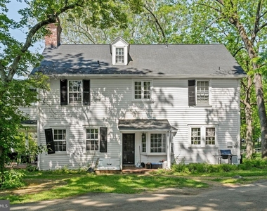 1404 E Butler Pike - Photo Thumbnail 12